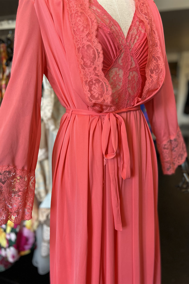 Vintage 1970s Salmon Pink Gown & Robe