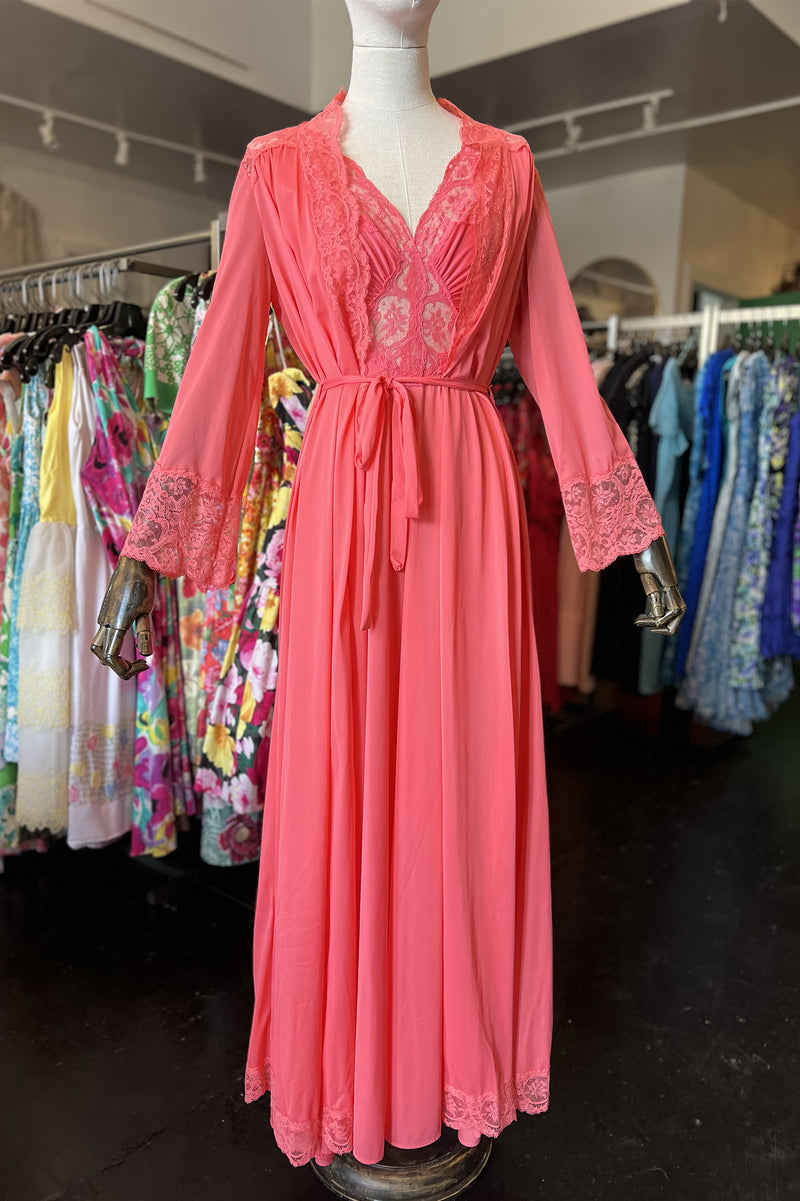 Vintage 1970s Salmon Pink Gown & Robe